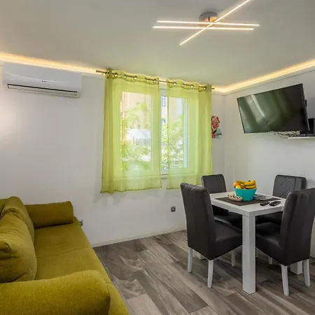 Apartman 2 Bedroms Free Parking Split