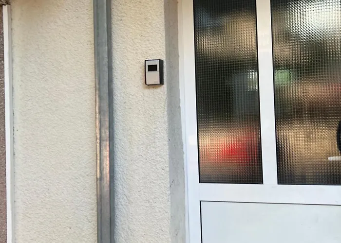 דירה 2 Bedroms Free Parking