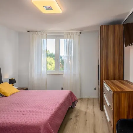 Lejlighed 2 Bedroms Free Parking *