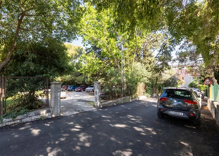 شقة 2 Bedroms Free Parking سبليت